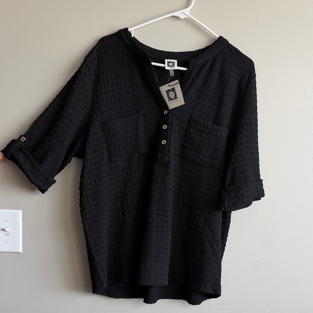 Anne Klein Black Textured Top